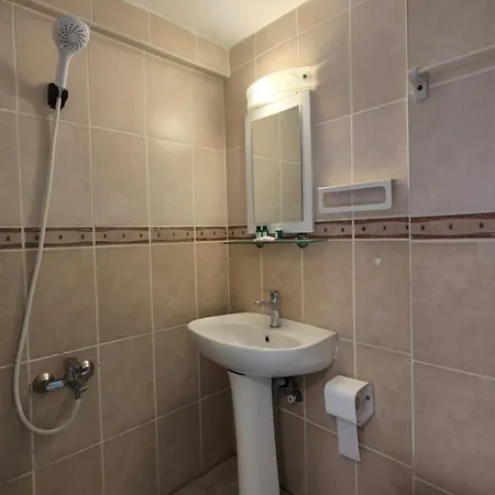 Hikmethan 2* 库萨达斯