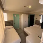 Hikmethan Kusadası