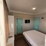 Hikmethan Kusadası