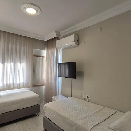 Hikmethan Hotel Kuşadası