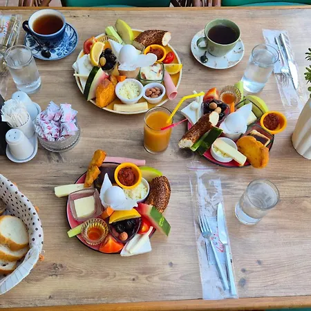 Hikmethan קוסדסי