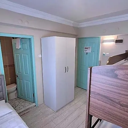 Hikmethan 2* Kusadasi