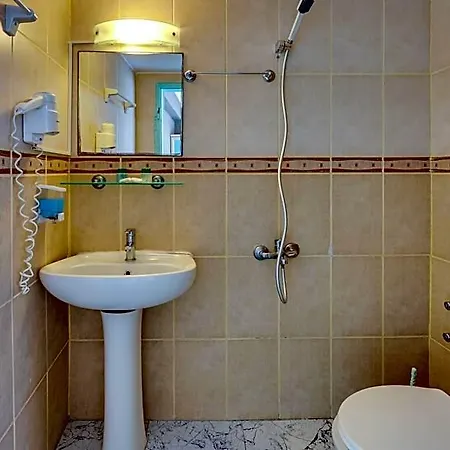 Szálloda Hikmethan 2*