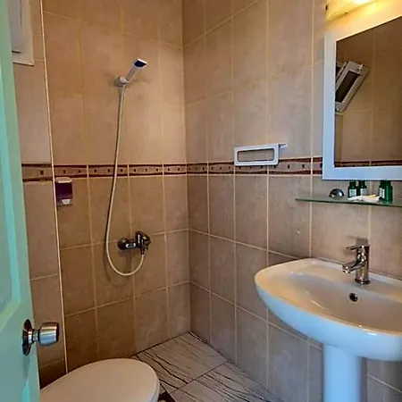 Hotel Hikmethan 2*