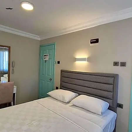 Hikmethan 2* Kusadası