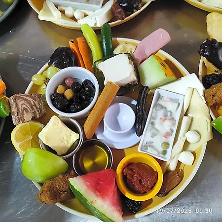 Hikmethan Hotel Kusadası
