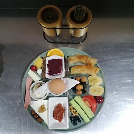 Hikmethan Hotel