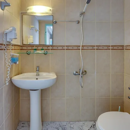 Hikmethan Hotel Kusadasi