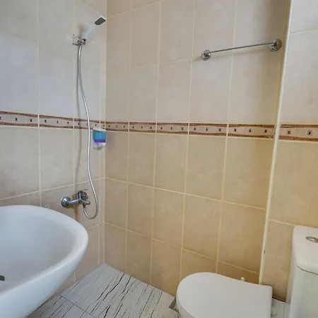 Hikmethan Hotel